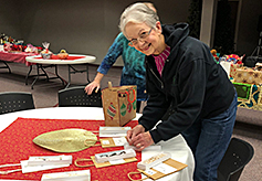 Last-minute tags for last-minute donations